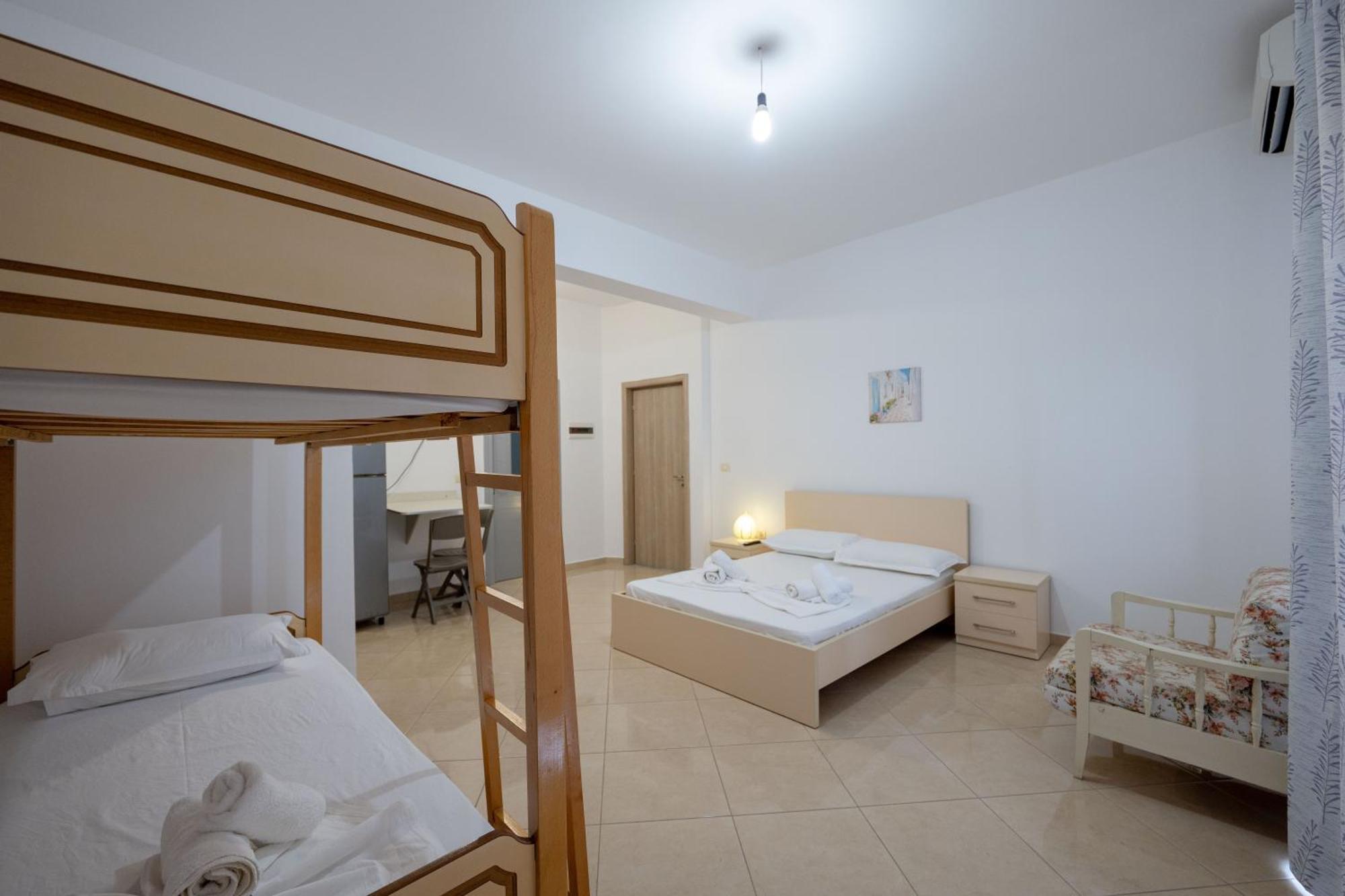 Vila Flamuri Sarandë Buitenkant foto